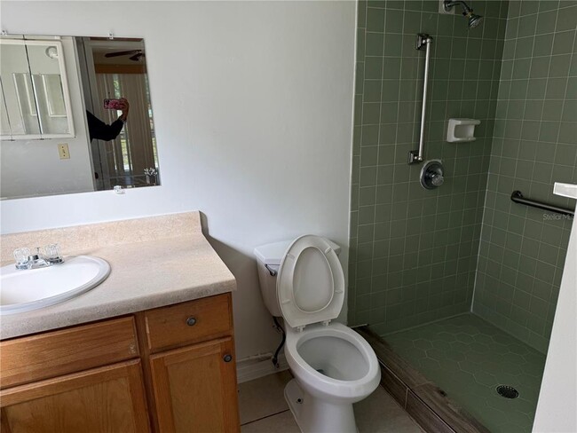 Photo - 1010 Old S Dr