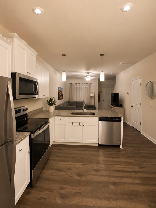 All whirlpool, stainless steel appliances, and granite countertops - 238 Yorktown Ln