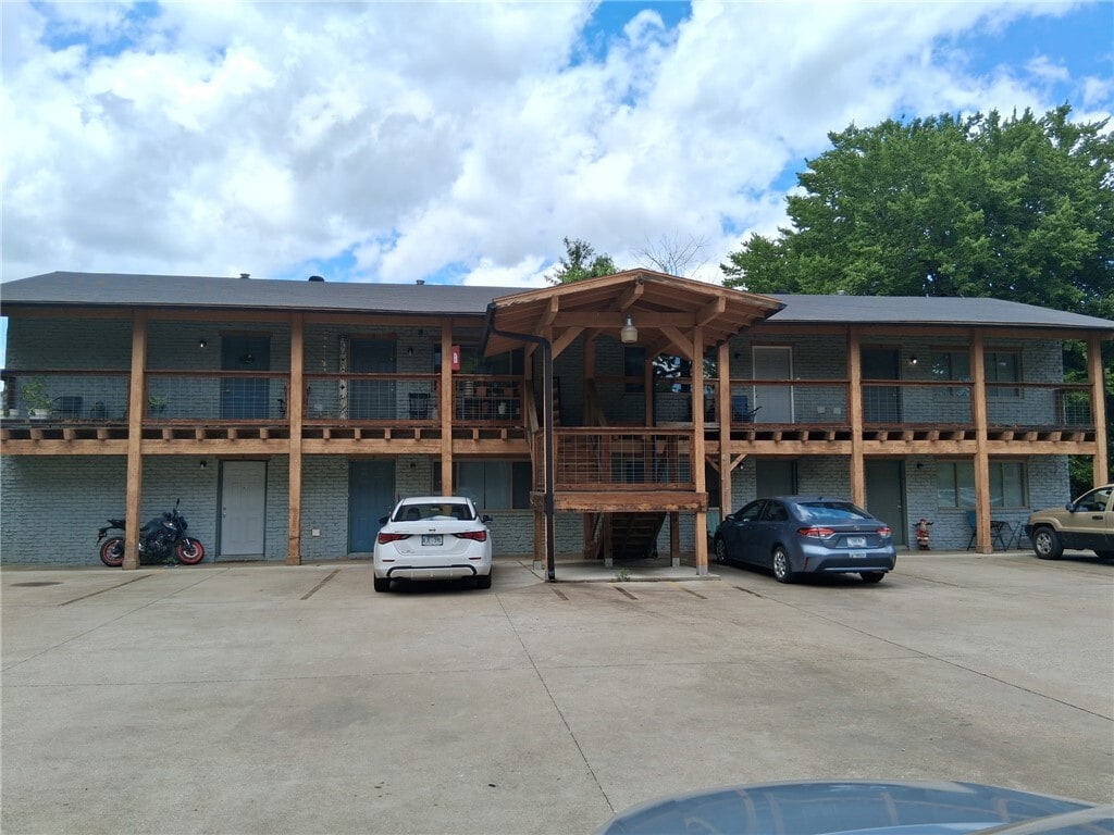 Photo - 969 W Holly St Unit 3