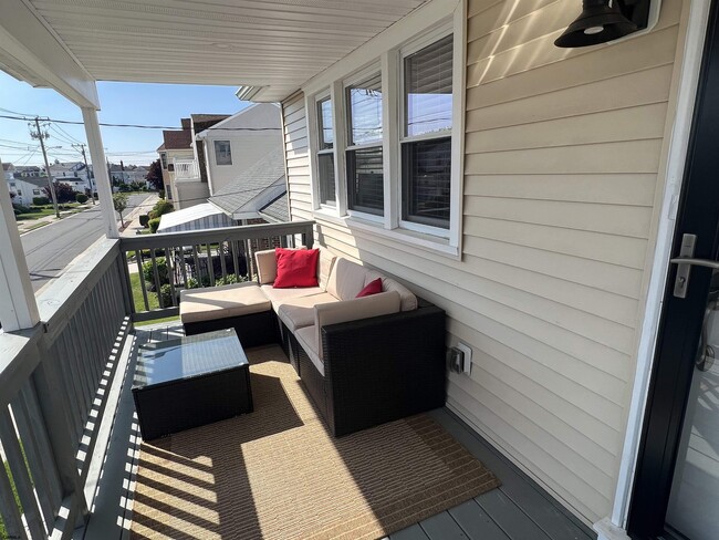 Photo - 114 N Argyle Ave