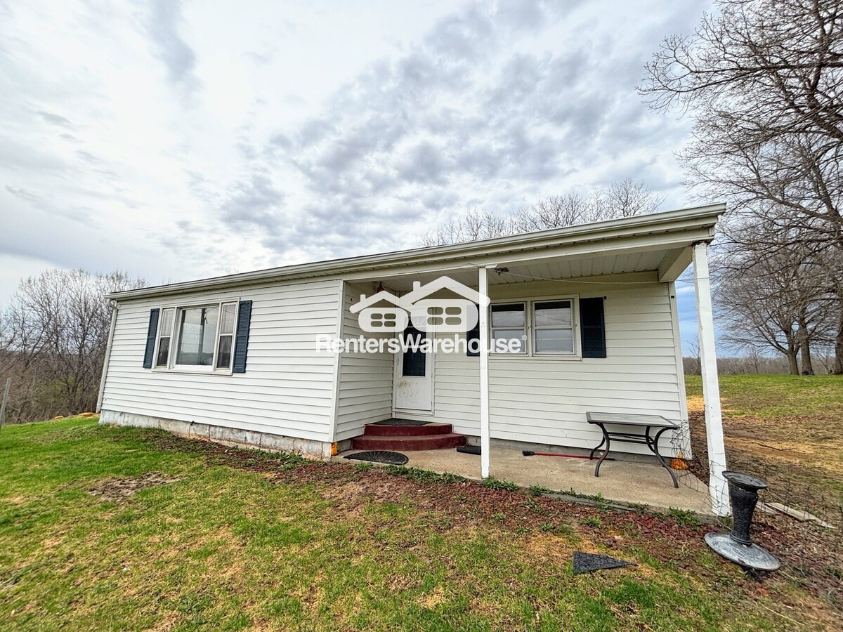 Photo - 3287 Cumming Rd