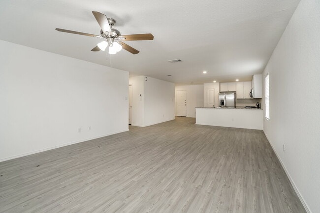 Photo - 14007 Southton Basin