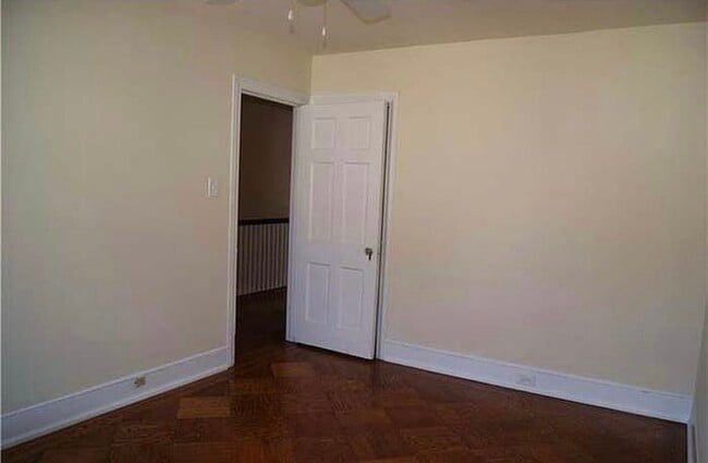 Photo - 173 Stoneway Ln