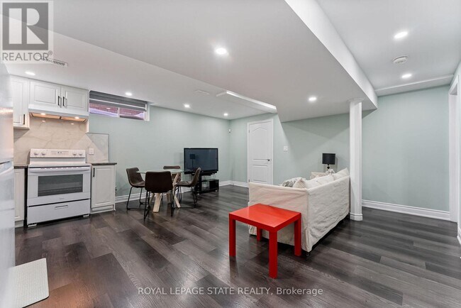 Photo - 183 Rockledge Dr