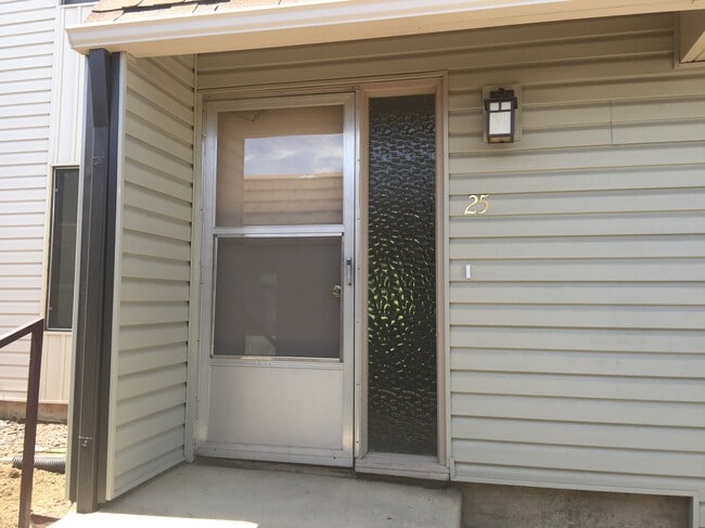 Photo - 600 SW Crestview St