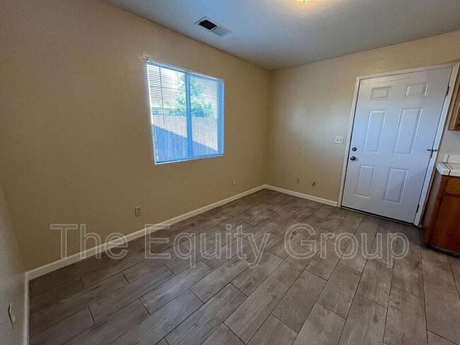 Photo - 62 N Villa St Unit #10