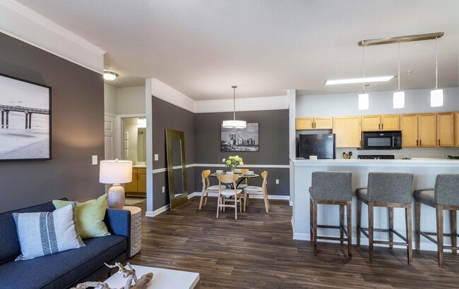 Photo - Breakers Point