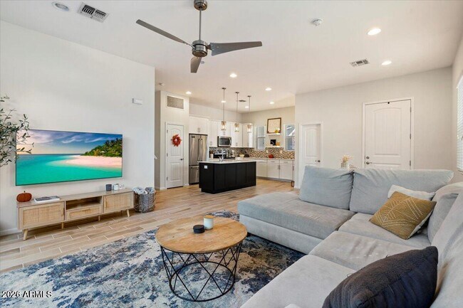 Photo - 710 E Boca Raton Rd