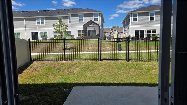 728 Stoney Pointe Cir
