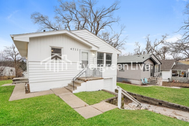 Building Photo - 4711 Nebraska Ave