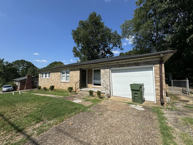 Photo - 3106 Pulaski Pike NW
