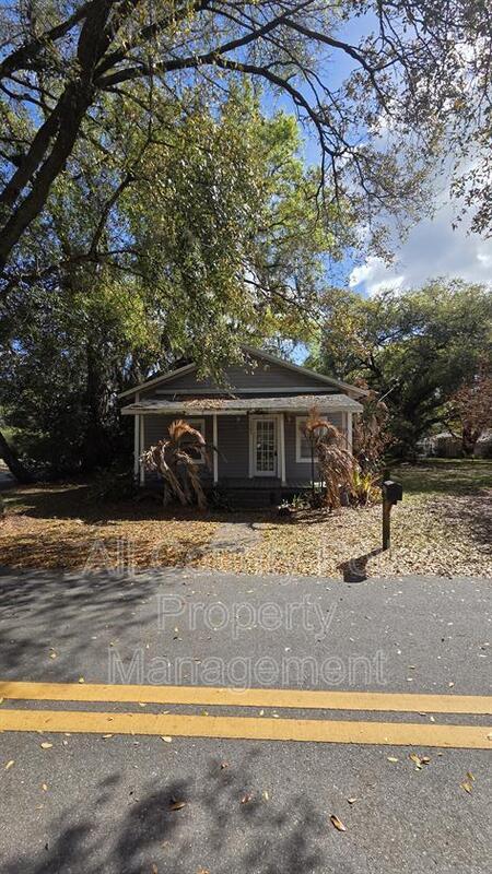 Photo - 1101 W Tyner St