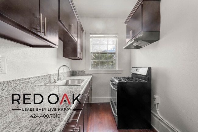 Photo - 1110 S Lake St Unit 107