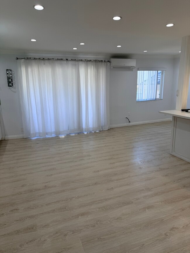 Photo - 2852 Sawtelle Blvd Unit Sawtelle