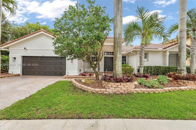 Photo - 950 Marina Dr