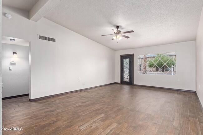 Photo - 7101 E Wilshire Dr