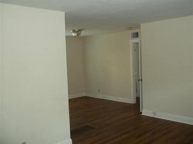 Photo - 2511 Enfield Rd Unit A