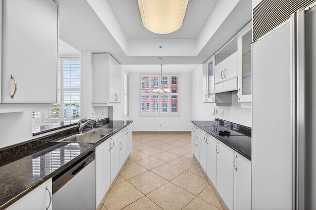 Photo - North Ocean Boulevard, Fort Lauderdale, FL 33308 - 2 BR 2 BA condo