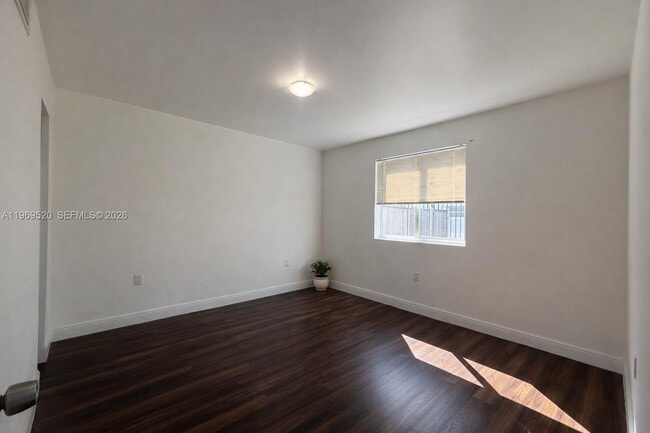 Photo - 540 NW 7th St Unit 26