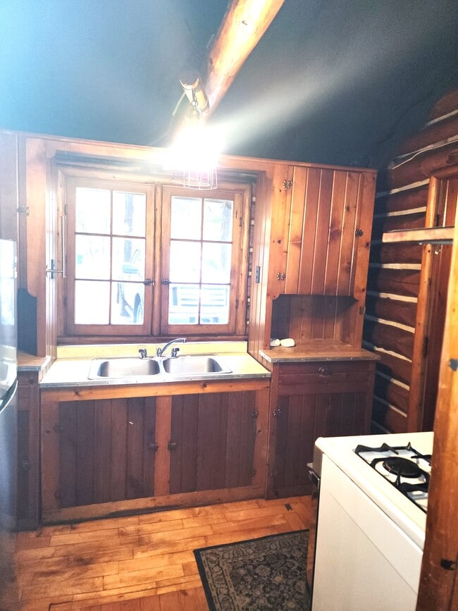 Photo - 3886 N West River Rd