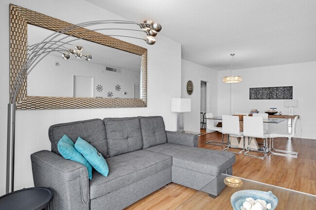 Photo - 3901 S Ocean Dr Unidad FL14-ID1049809P