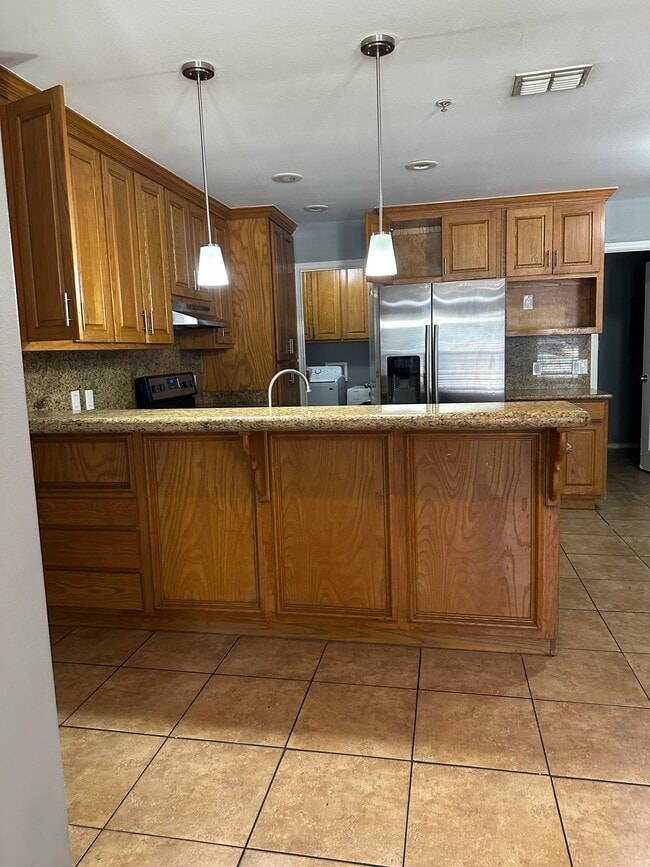 Photo - 413 S 49th St