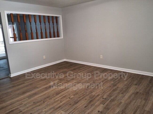 Photo - 1800 Preston St