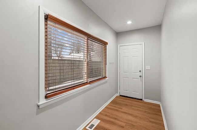 Photo - 2031 Wyoming Ave SW