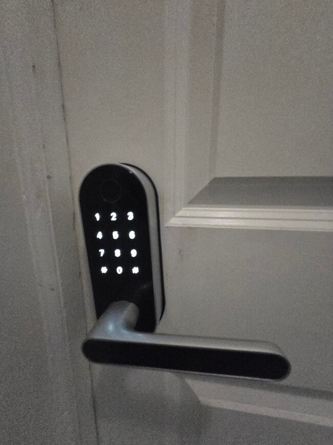 Keyless entey - 212 7th St Unit 2 Bedroom