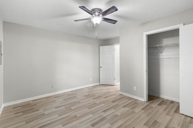 Photo - 1129 Green St