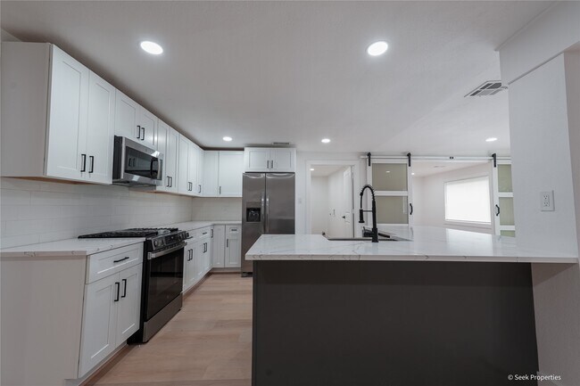 Photo - 7942 Hammerly Blvd