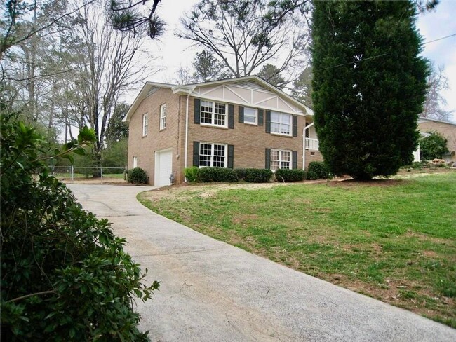 Photo - 759 Mockingbird Ln House