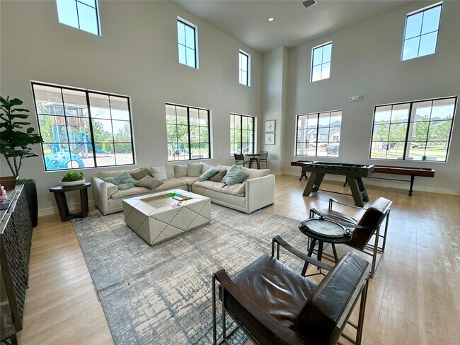 Photo - 12164 Ridge Top Dr