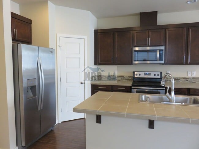 Photo - Stunning 3 bd House located in a Gated Community of Puyallup!