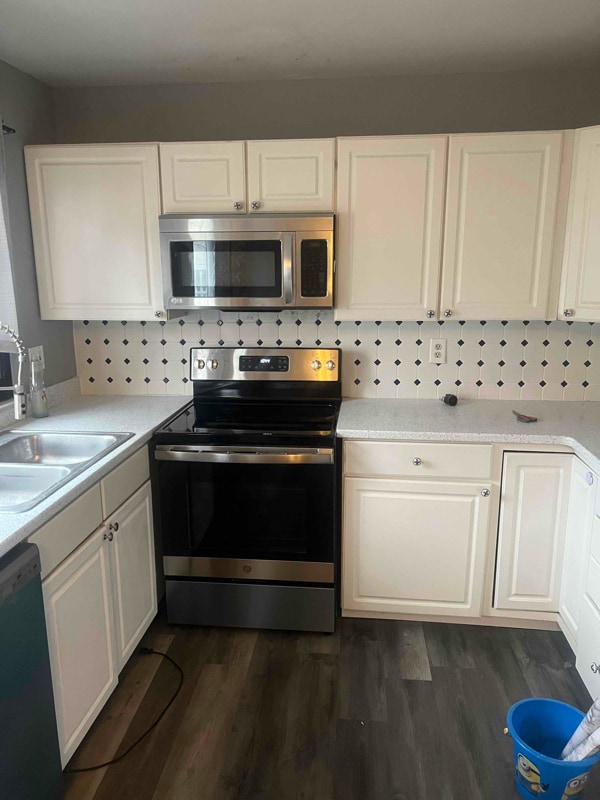 Photo - 1811 Hanover Ln