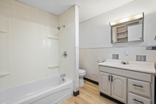 Photo - 124 Fitler St Unit 1