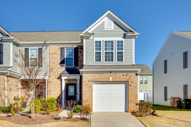 Beautifully maintained 3-bedroom townhome ... - Beautifully maintained 3-bedroom townhome ...