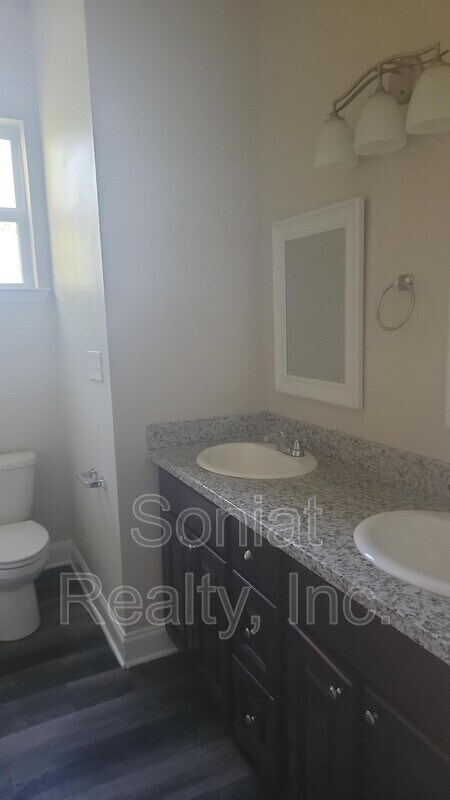 Photo - 4910 Ray Ave