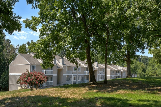 Eastchester Ridge Apartments