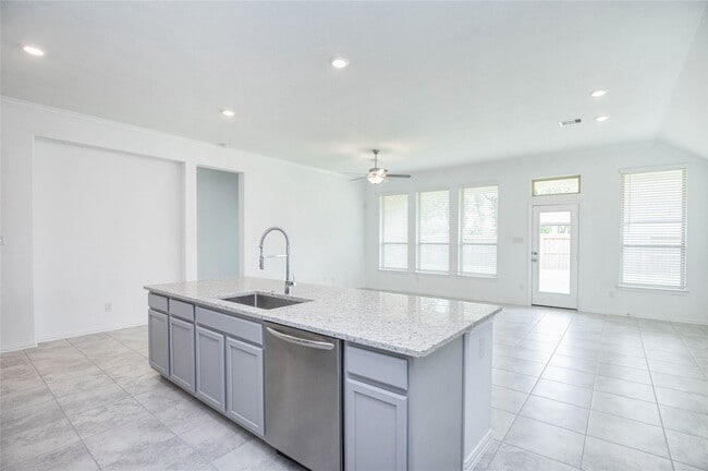 Photo - 8726 Fairbrook Dr