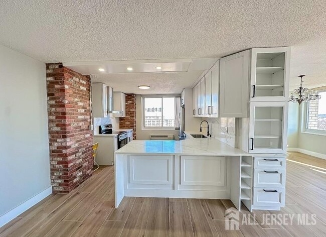 Building Photo - 160 Overlook Ave Unit 9A
