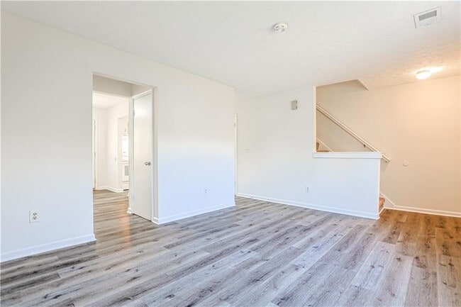 Photo - 732 S Candler St