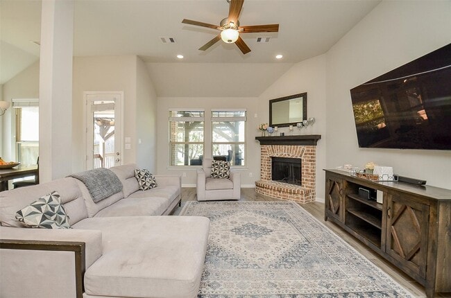 Building Photo - 7830 Trinity Rose Ct