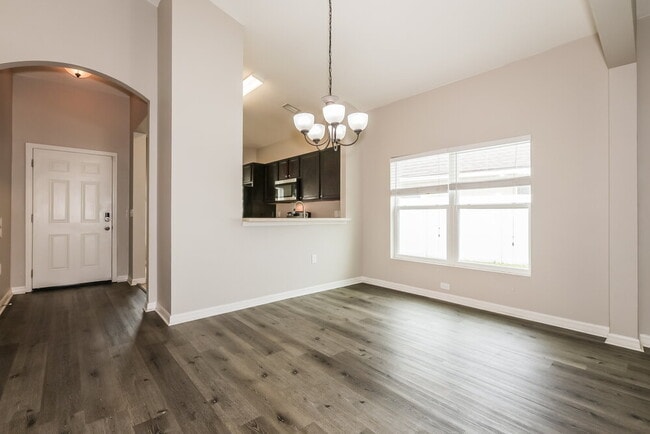 Photo - 6870 Glenbrook Dr