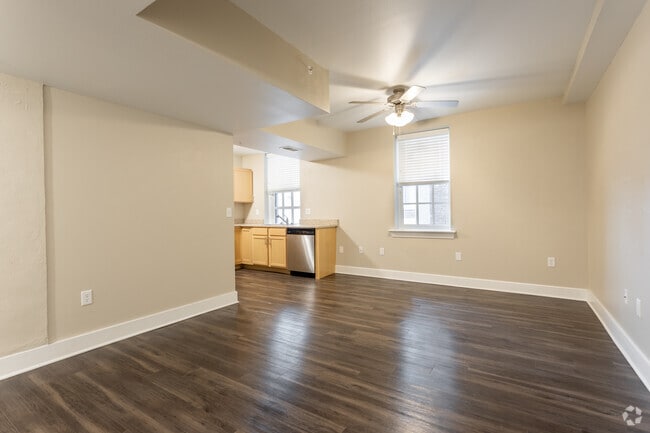 1BR,1BA,713SF - Michiana