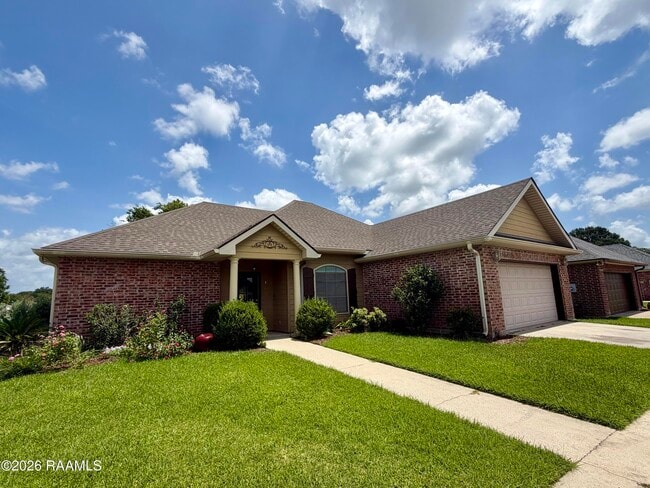 Photo - 212 Chevalier Blvd