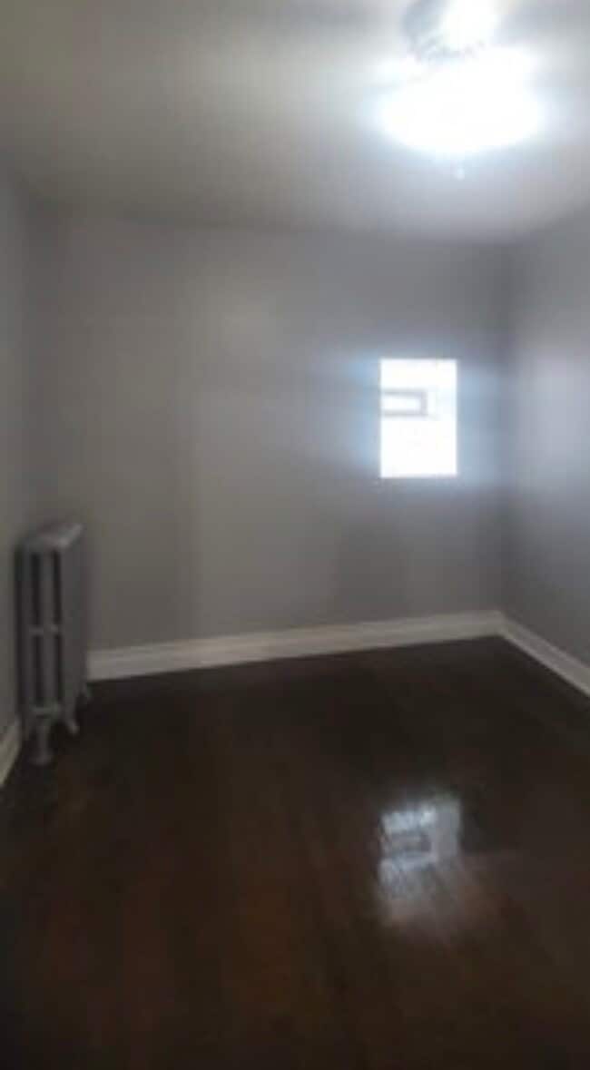 Photo - 8043 S Maryland Ave