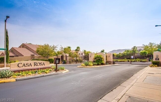 Photo - 956 Puerta Del Sol Dr