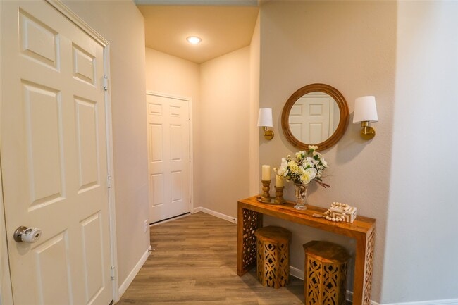 Photo - 27035 Badger Way