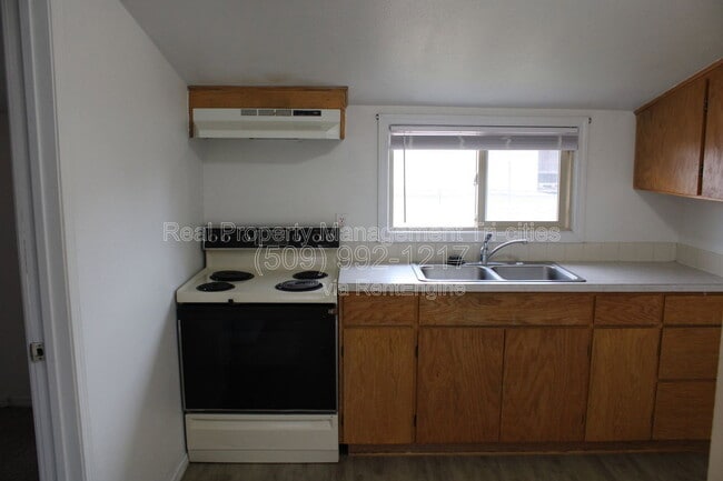 Photo - 508 9th St Unit 3